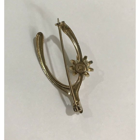 VINTAGE WISHBONE BROOCH GOOD LUCK SYMBOL GOLD TONE METAL PIN FAUX PEARL - Picture 6 of 7